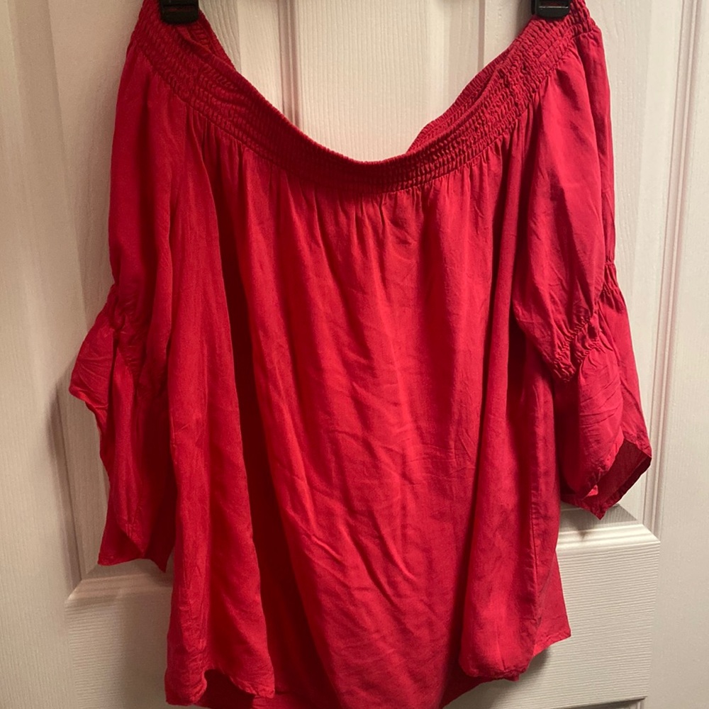 Express off shoulder bright pink blouse